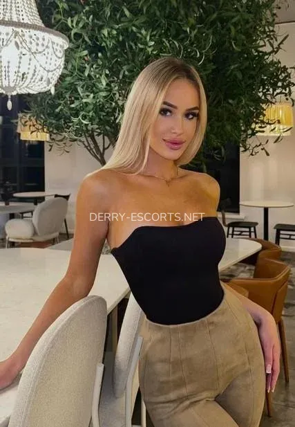 Derry escorts Mona — 4