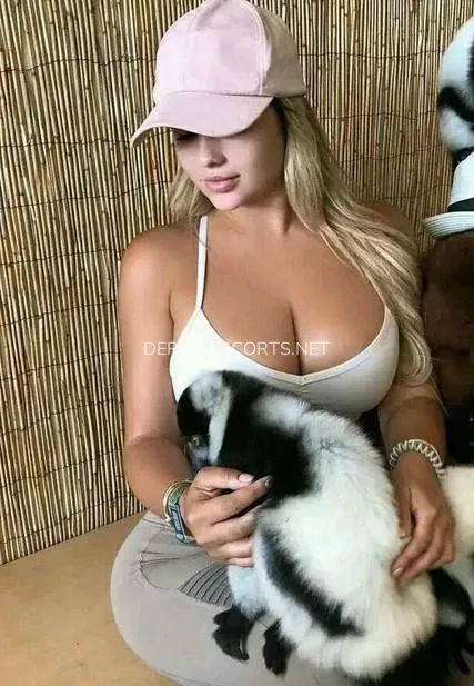 Derry escorts Katie — 1