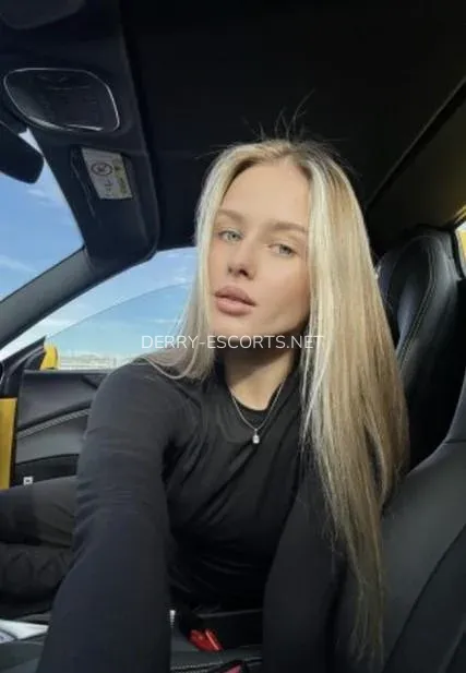 Derry escorts Yvonne — 3