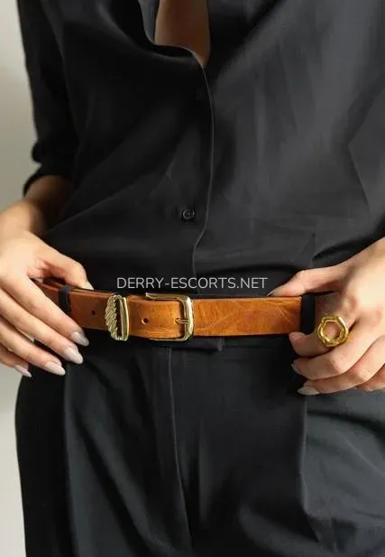 Derry escorts Vanesa — 6