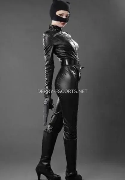 Derry escorts Lauren — 1