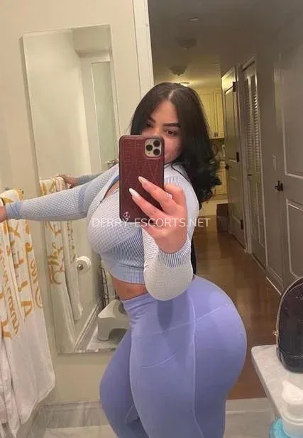 Derry escorts Marissa — 3