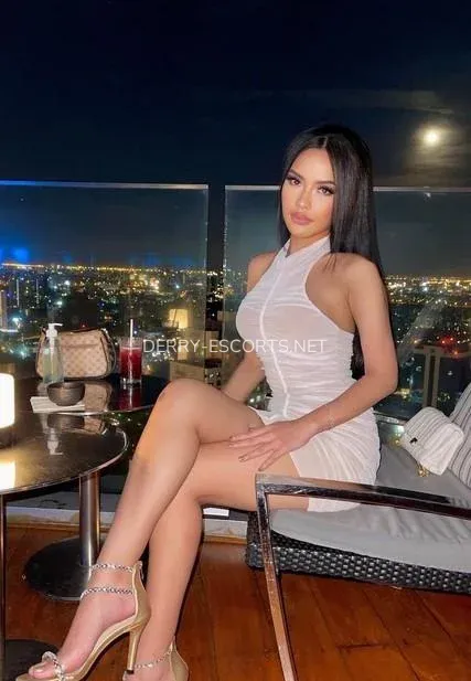 Derry escorts Elena — 1