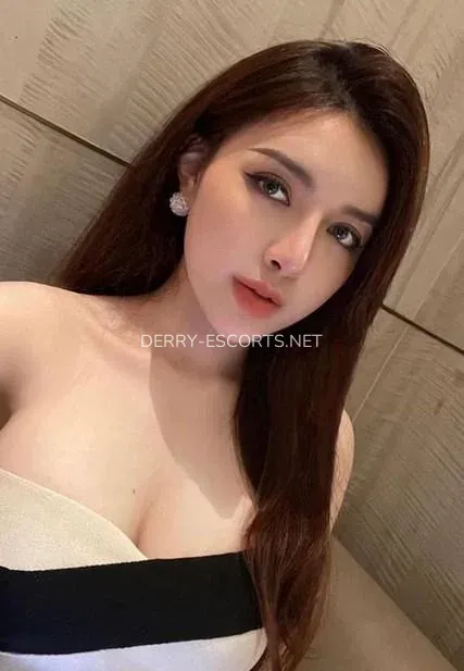 Derry escorts Erika — 6