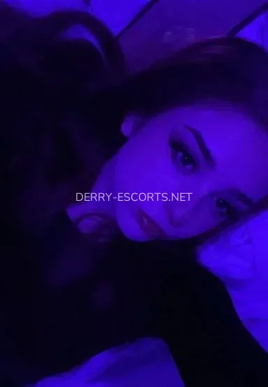 Derry escorts Dakota — 1