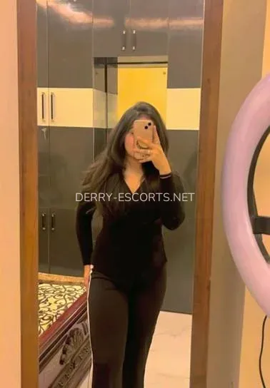 Derry escorts Gabriella — 1