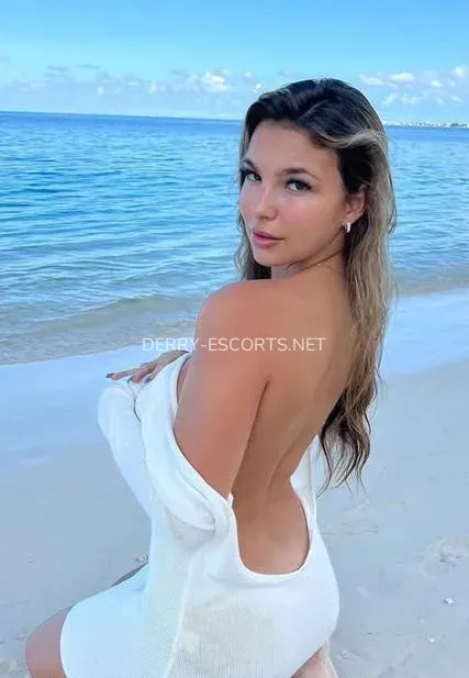Derry escorts Chelsea — 5