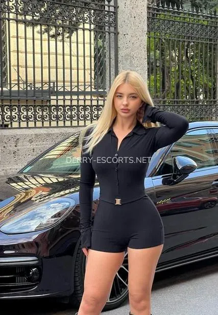 Derry escorts Sonja — 6