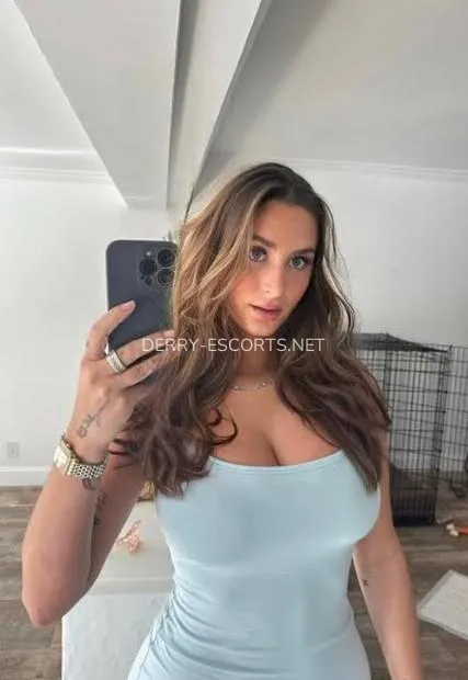Escort djevojka Susanne - Derry