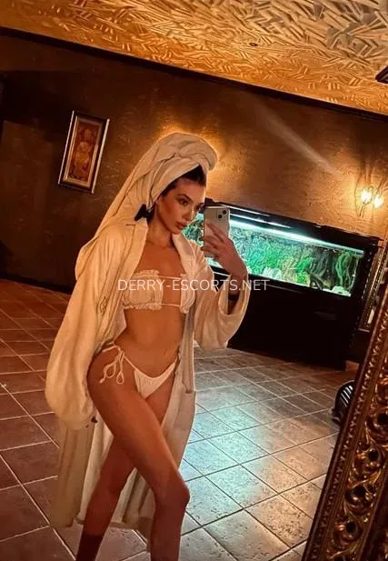 Derry escorts Barbro — 9