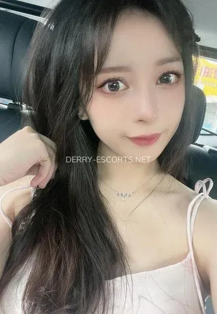 Derry escorts Caroline — 4
