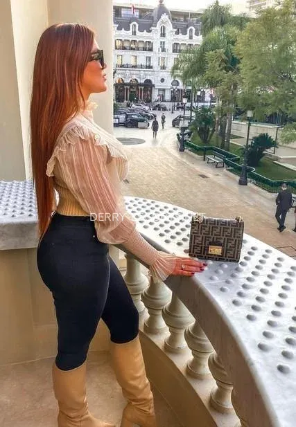 Derry escorts Sonja — 7