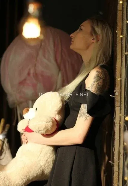 Derry escorts Andrea — 1