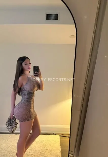 Escort djevojka Alyssa - Derry