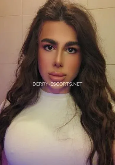 Derry escorts Anna — 4