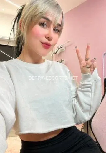 Derry escorts Gabriella — 9
