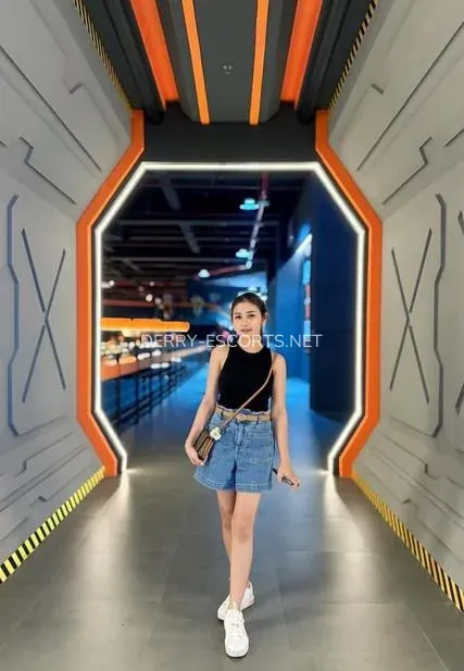 Derry escorts Camryn — 6
