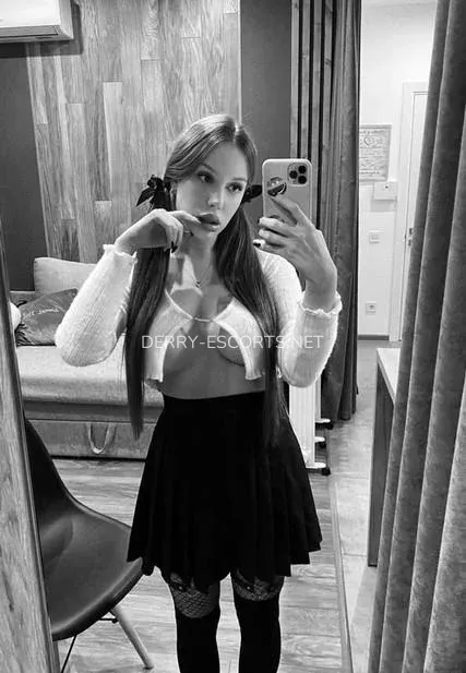 Derry escorts Berit — 1