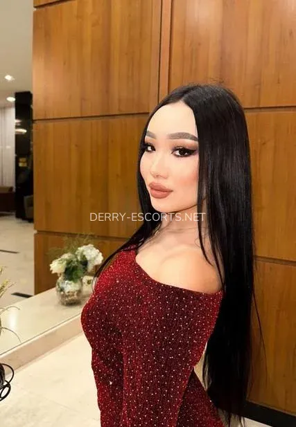 Derry escorts Jillian — 5