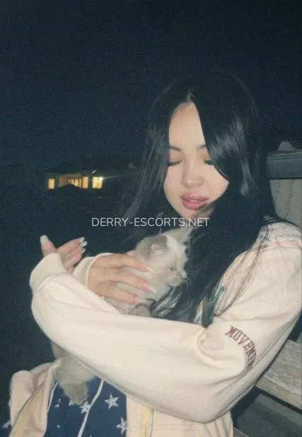 Derry escorts Jenna — 6