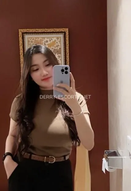 Escort djevojka Lindsey - Derry