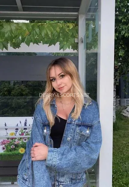 Derry escorts Gianna — 3