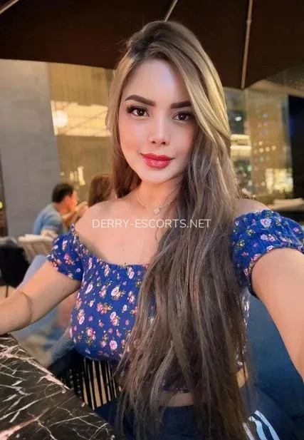 Derry escorts Maj — 3
