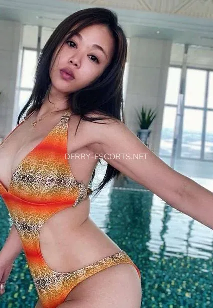 Derry escorts Inger — 1