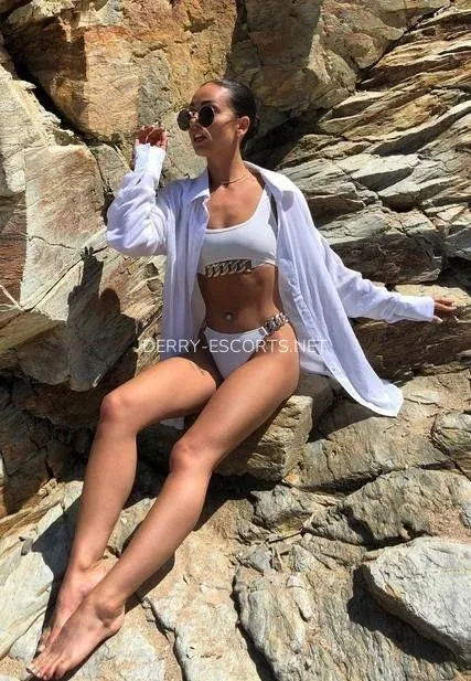 Derry escorts Madeleine — 5