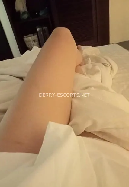 Derry escorts Inger — 2