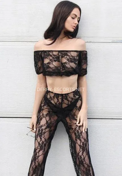 Derry escorts Alice — 3