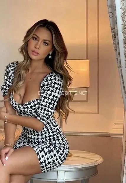 Derry escorts Laila — 1