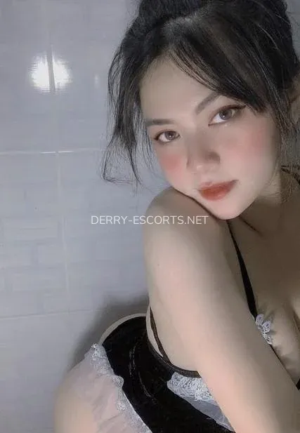 Derry escorts Jacqueline — 3