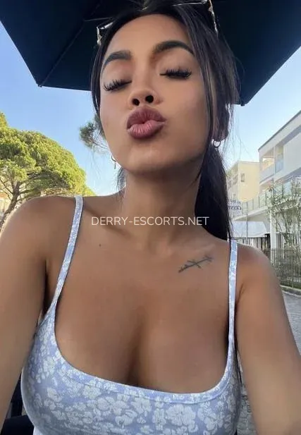 Derry escorts Skylar — 1
