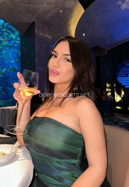 Derry escorts Valerie — 4