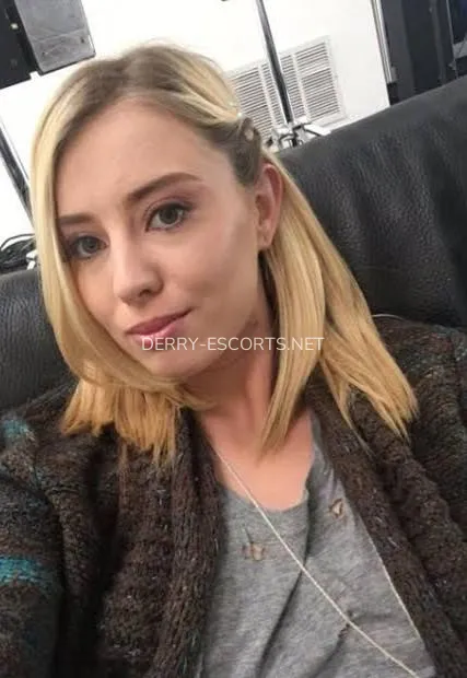 Derry escorts Leah — 2