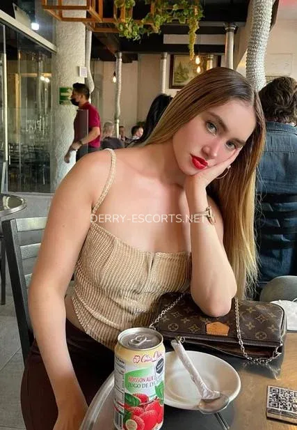 Derry escorts Clorinda — 4