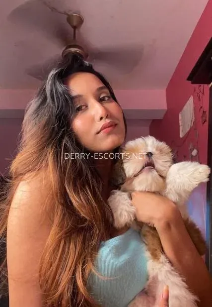 Derry escorts Åsa — 4