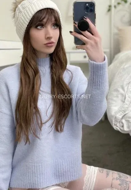 Derry escorts Alice — 4