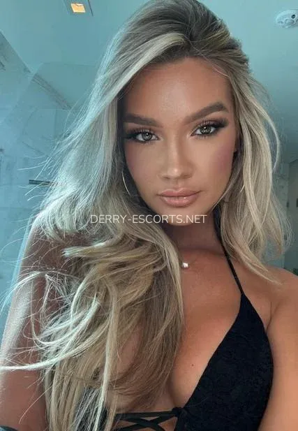 Derry escorts Kerstin — 5