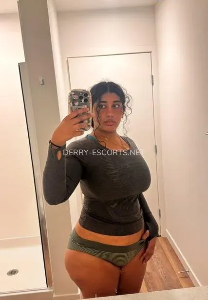 Derry escorts Natalia — 3