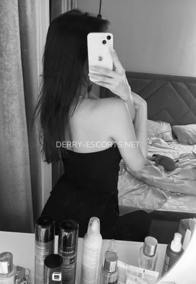 Derry escorts Frida — 2