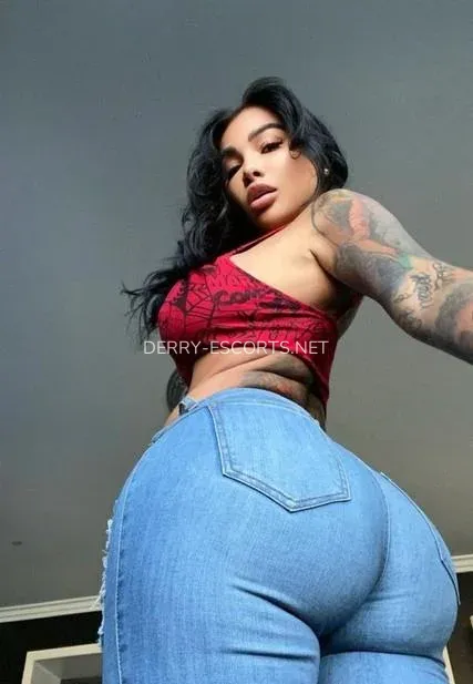 Derry escorts Felicia — 3
