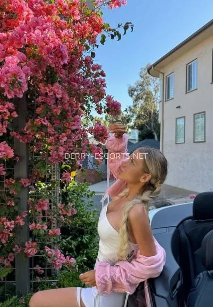 Derry escorts Jada — 8