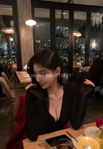 Derry escorts Erika — 4