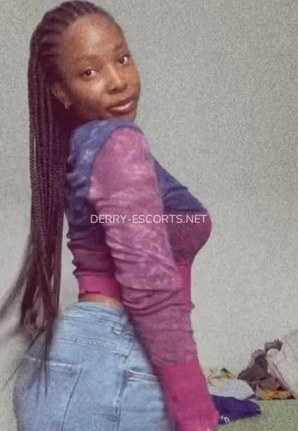 Derry escorts Viola — 4