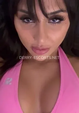 Derry escorts Therese — 7