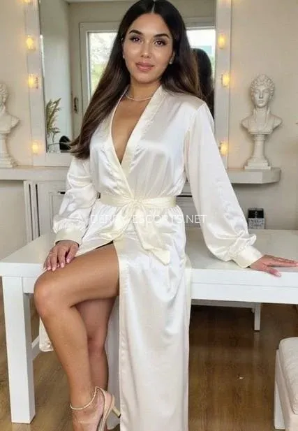 Derry escorts Chloe — 5