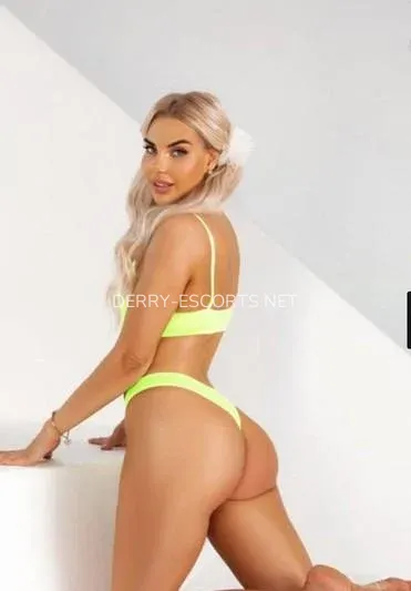 Derry escorts Viviana — 4