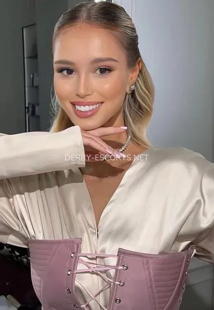 Derry escorts Crystal — 1